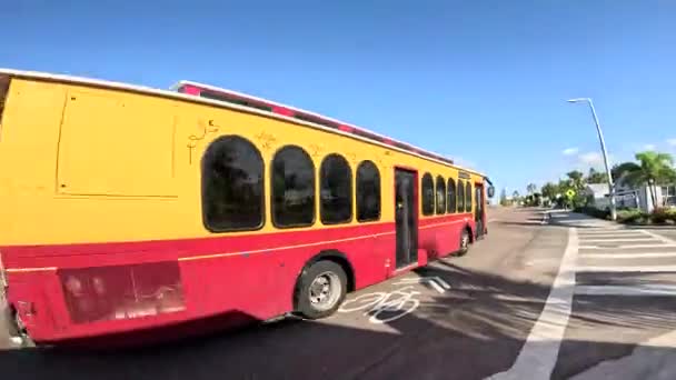 Treasure Island Fla Usa Pov Walking Gulf Blvd Passing Trolley — стоковое видео