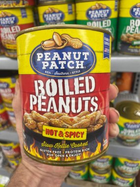 Grovetown, Ga USA - 09: 30 30 23: Fıstık ezmeli ve acılı fıstık ezmesi