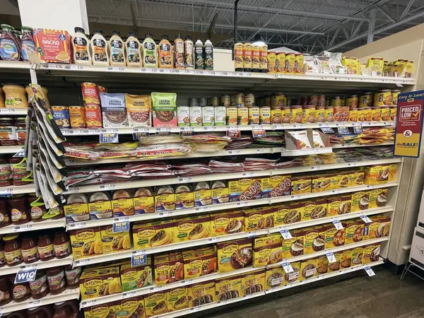 Grovetown, Ga USA - 118-21: Food Lion Market İçişleri 2021 Taco Bölümü