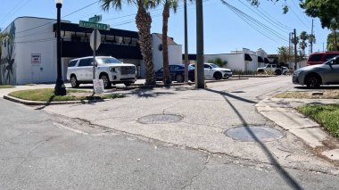 Lakeland, Fla USA - 04 17: 24: Dar arka yol girişi