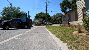 Lakeland, Fla USA - 04 17: 24 Dar arka yol önümüze bakıyor