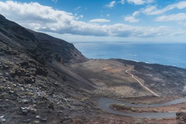 La Dehesa 'daki volkanik manzara. El Hierro Adası. Santa Cruz de Tenerife 'de. İspanya