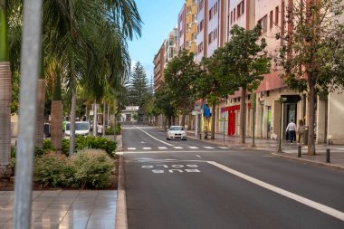 Şehir manzarası. Las Palmas de Gran Kanarya Merkezi sokağı. Büyük Kanarya. Kanarya adaları. İspanya