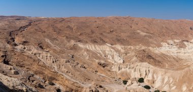 İsrail 'deki resmi bir bakış açısıyla Musevi Çöl Dağları' nın panoramik manzarası.