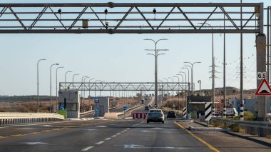 Eilat, İsrail 22 Eylül 2022 Güvenlik, Eilat, İsrail dışındaki gümrük kontrol noktası.