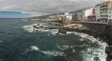 Tenerife Adası, Kanarya Adaları, sonsuz yazın yaşandığı yer, Atlantik Okyanusu, dağlar, güzel doğa, güzel plajlar.