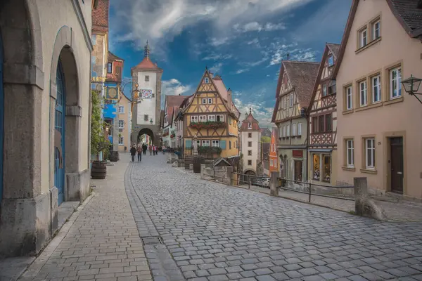 Eski kasaba Rothenburg ob der Tauber, Bavyera, Almanya, eski ortaçağ mimarisi, güneşli gün