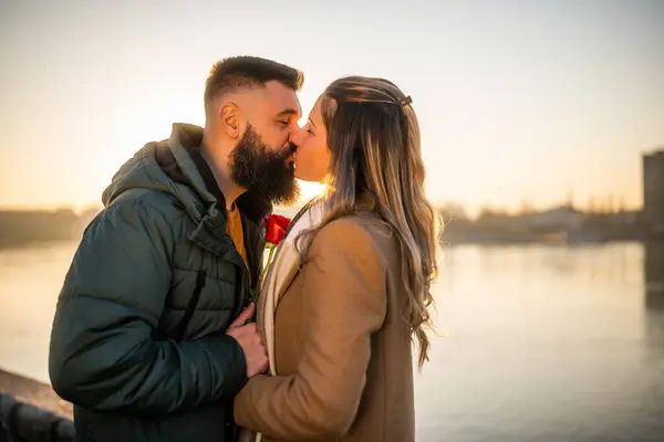Happy Man Giving Red Rose His Woman While Enjoy Kissing — Stock Photo, Image