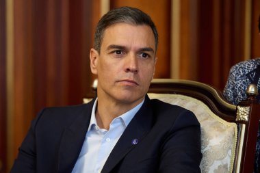 07.01.2023 Ukrayna. Kyiv. Pedro Sanchez 'in portresi Pedro Sanchez Perez-Castejon, İspanyol ekonomist ve politikacı. Yüksek kalite fotoğraf