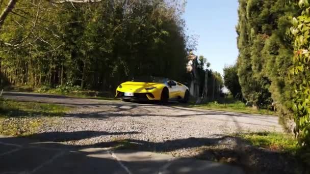Rome Italy November 2022 Yellow Sports Lamborghini Convertible Roof Vineyard — Stock Video