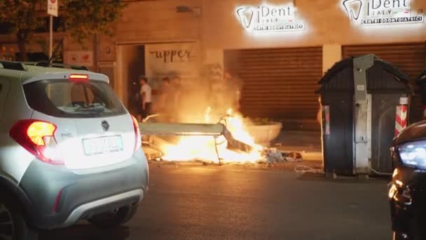 Rome Italy July 2021 Street Hooligans Fired Garbage Trash Side — Stok video