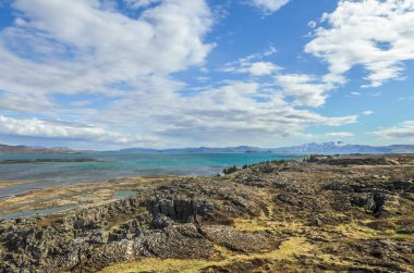 Thingvellir Milli Parkı, İzlanda 'daki göl manzarası