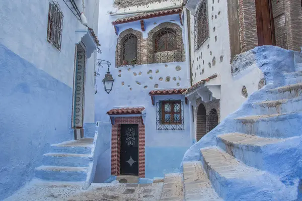 Fas 'ta Şef' in (mavi şehir) etrafında yürüyüş