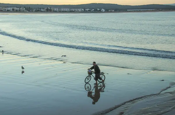 Essaouira limanında gündoğumu saatleri