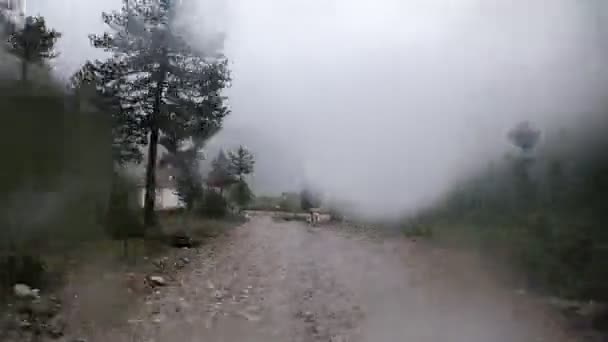 Offroad Fahren Von Theth Nach Shkodra Bei Schlechtem Wetter Albanien — Stockvideo