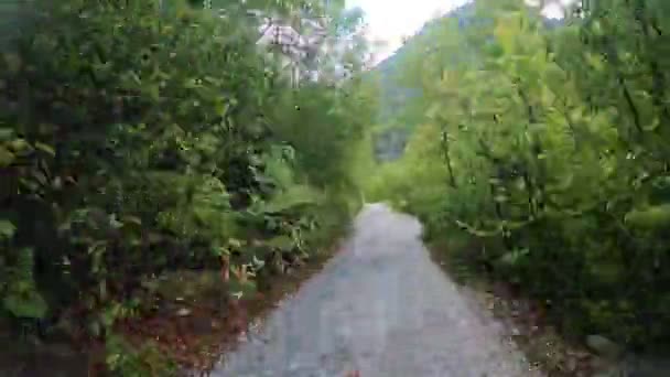 Offroad Fahren Von Theth Nach Shkodra Bei Schlechtem Wetter Albanien — Stockvideo