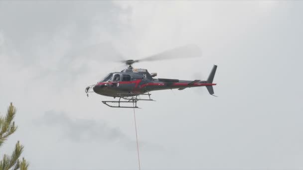 Helicóptero Restonica Valley Córcega — Vídeos de Stock