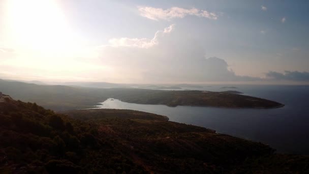 Αεροφωτογραφία Επανδρωμένου Αεροσκάφους Στο Λόφο Κρεμίκ Της Κροατίας — Αρχείο Βίντεο