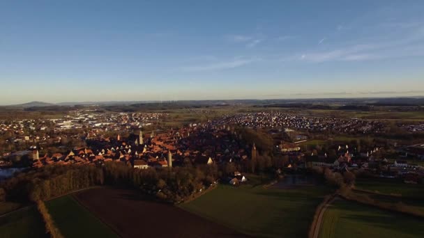 飞越德国小村子周围的风景 — 图库视频影像
