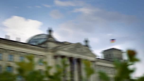 Reichstag Building Daytime Berlin Germany — Vídeo de stock