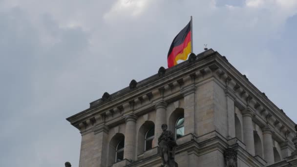 Reichstag German Flag Roof Berlin — Stock video
