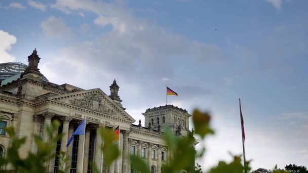 Reichstag Building Daytime Berlin Germany — Stockvideo