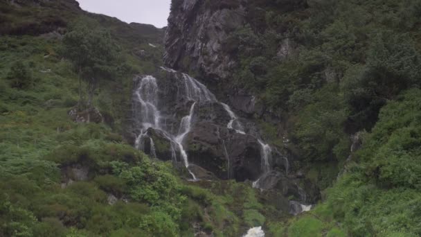 Assaranca Waterfall County Donegal Ιρλανδία — Αρχείο Βίντεο