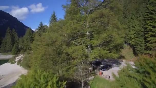 Lotnictwo Lot Nad Niesamowitą Lago Del Predil Granica Włosko Słoweńska — Wideo stockowe