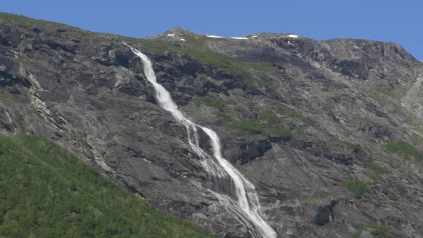Norway Epic Huge Mardalsfossen Waterfall — Stockvideo