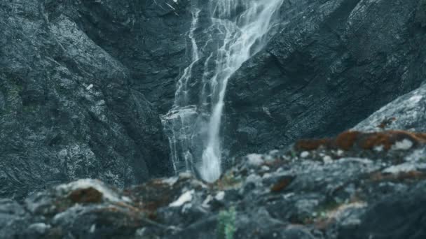 Красивый Вид Водопад Норвегии — стоковое видео