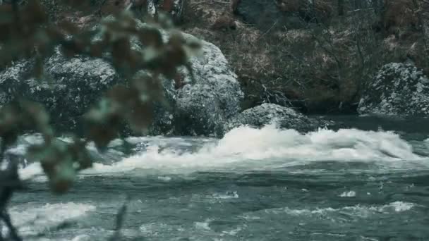 Vista Panorâmica Corrente Fluvial Selvagem Noruega — Vídeo de Stock