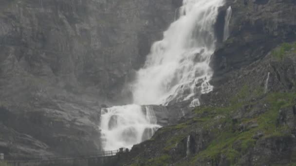Водопад Тролля Норвегия — стоковое видео