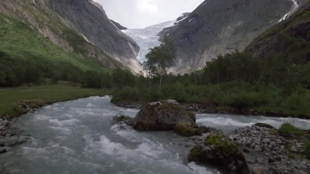 Norwegen Brikdalsbreen Gletscher — Stockvideo