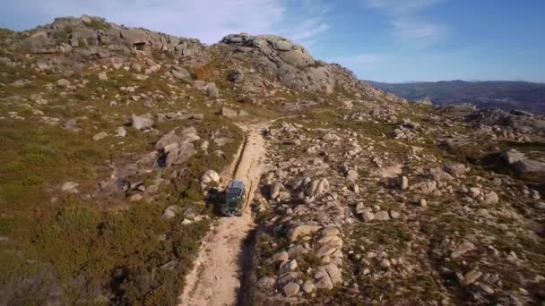Aerial Offroad Dengan Jeep Cela Portugal — Stok Video
