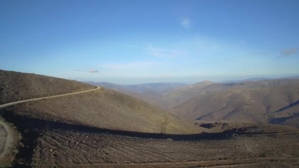 Εναέρια Πτήση Πάνω Από Την Όμορφη Ορεινή Fujaco Ηλιοβασίλεμα Πορτογαλία — Αρχείο Βίντεο