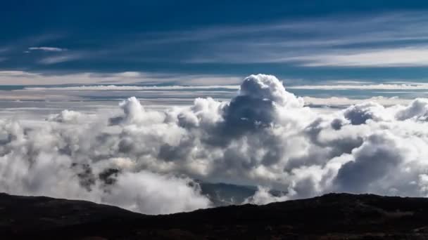 Timelapse Skyview Rotative Rayons Crepusculaires Réunion Piton Fournaise — Video