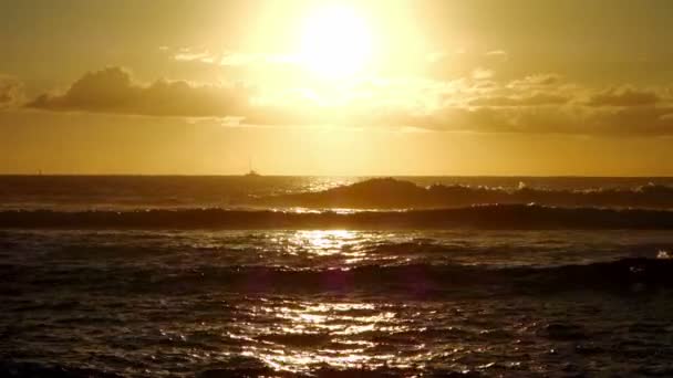 Ηλιοβασίλεμα Ακτογραμμή Ile Reunion — Αρχείο Βίντεο