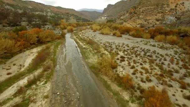 Antenne Flug Über Ein Flussbett Andalusien Spanien — Stockvideo