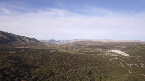 Воздушный Полет Над Равнинным Полем Сьерра Лас Фавес Андалусия Испания — стоковое видео