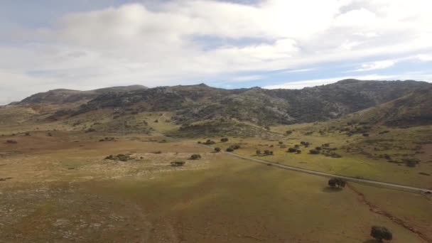 Політ Над Простим Полем Сьєрра Лас Невас Андалусія Іспанія — стокове відео