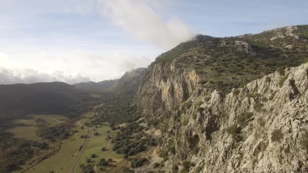 Πτήση Κατά Μήκος Μιας Κοίτης Ποταμού Ανδαλουσία Ισπανία — Αρχείο Βίντεο