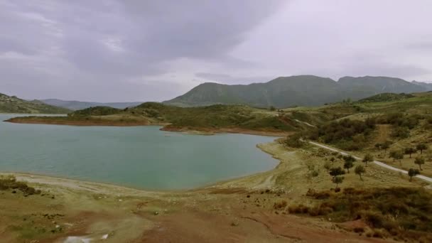 Vuelos Sobre Lago Barrera España Embalse Zahara Andalucía — Vídeos de Stock