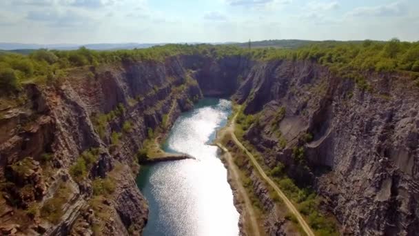 Aerial Gorge Lom Velka Amerika République Tchèque — Video