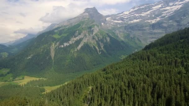 Аерофотозйомка Col Croix Швейцарія — стокове відео