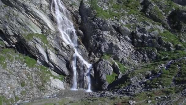 Aerial Cachoeiras Rifugio Scarfiotti Itália — Vídeo de Stock