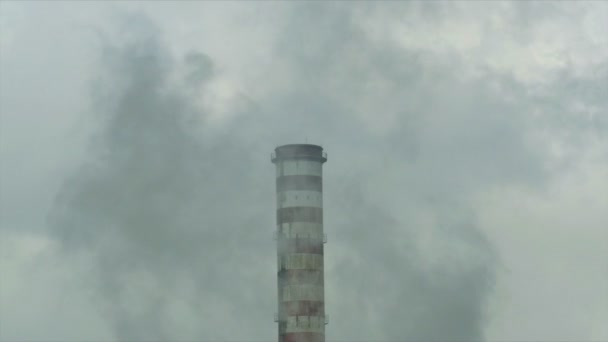 Кадры Загрязнения Окружающей Среды Промышленными Предприятиями — стоковое видео
