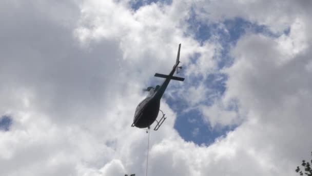 Вертолет Долине Рестоника Корсика — стоковое видео