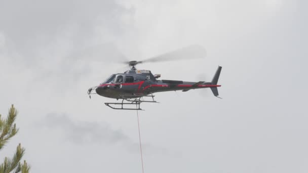 Helikopter Restonica Valley Corsica — Stok Video