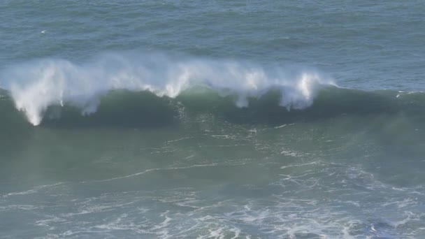 Τεράστια Κύματα Στις Πορτογαλικές Ακτές Αργή Κίνηση — Αρχείο Βίντεο