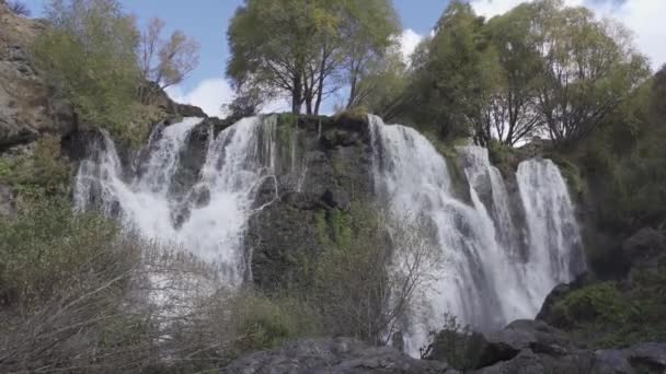 Vodopád Shaki Arménie Nativní Materiál Hlg Přímo Vačky — Stock video